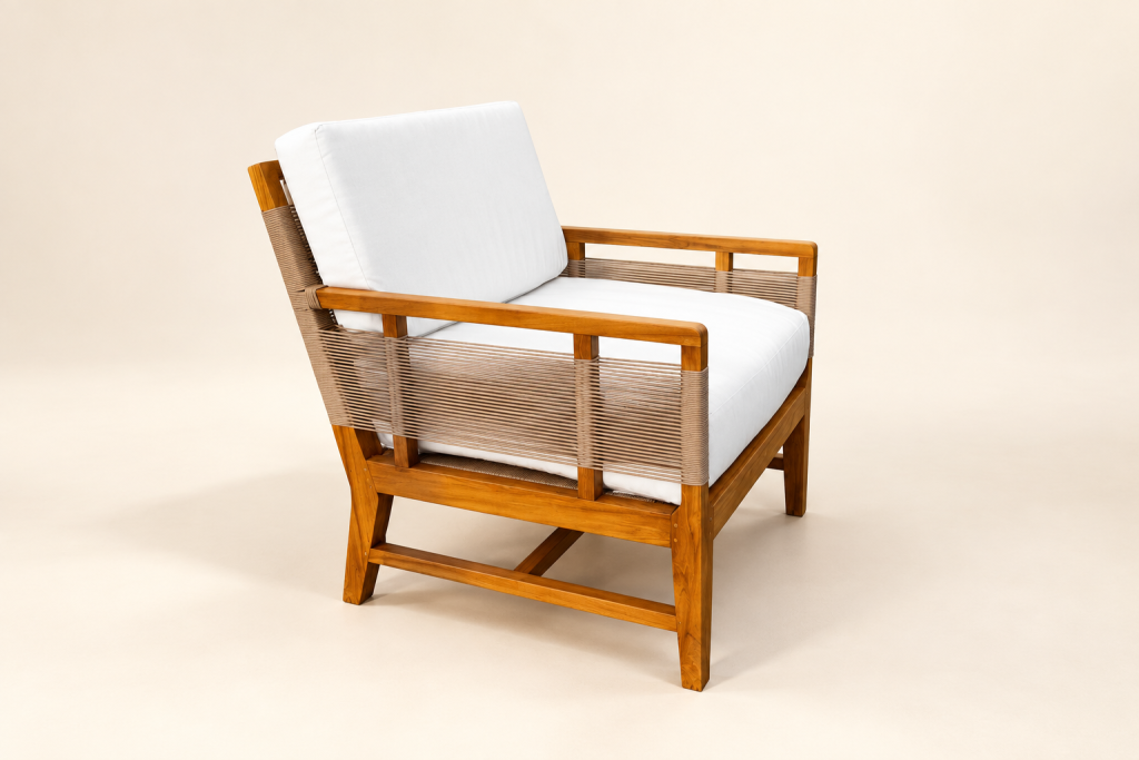 Lounge Chairs / Single Seater