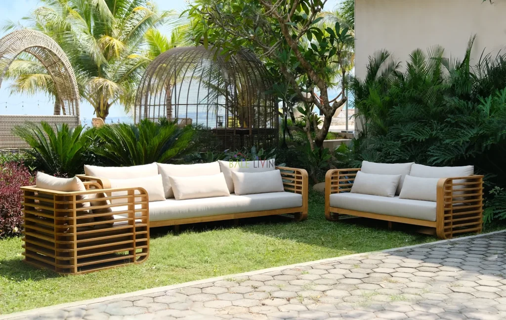 Deep Seating